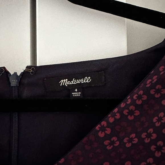 Flowy Floral Madewell Mini - Picture 3 of 3
